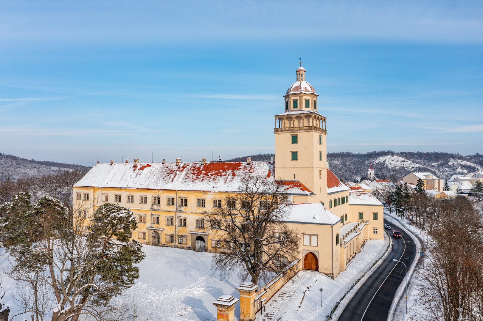 Pozvánka na koncert Klenoty české hudby na zámku